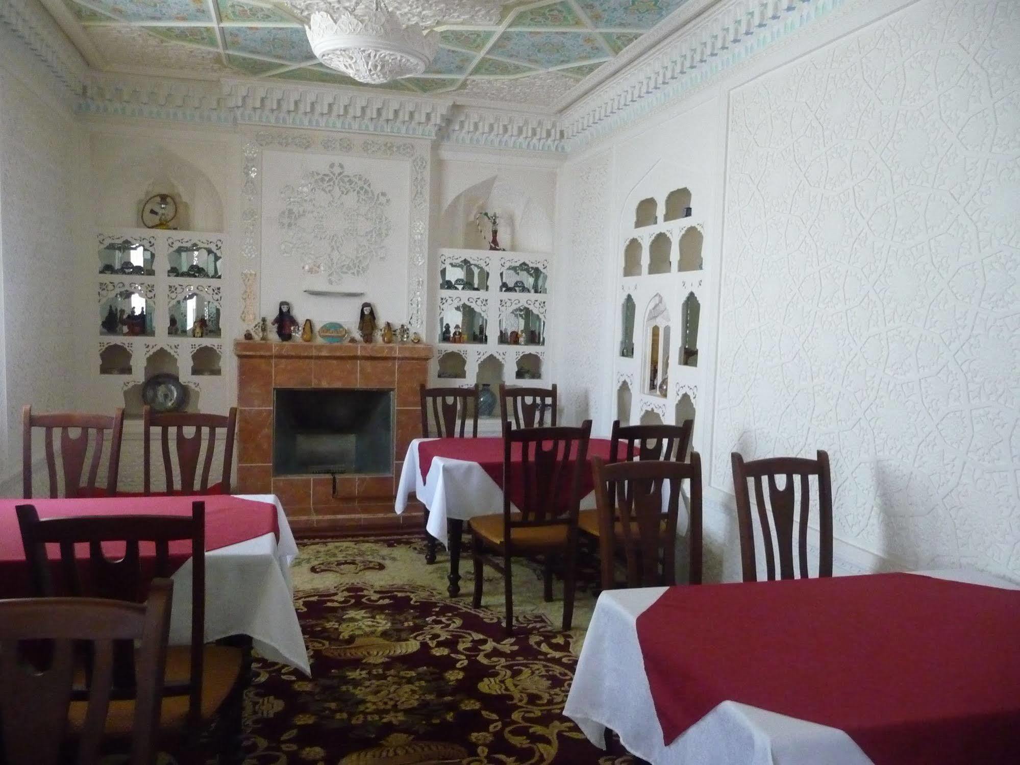Guest House Marokand Самарканд Екстериор снимка